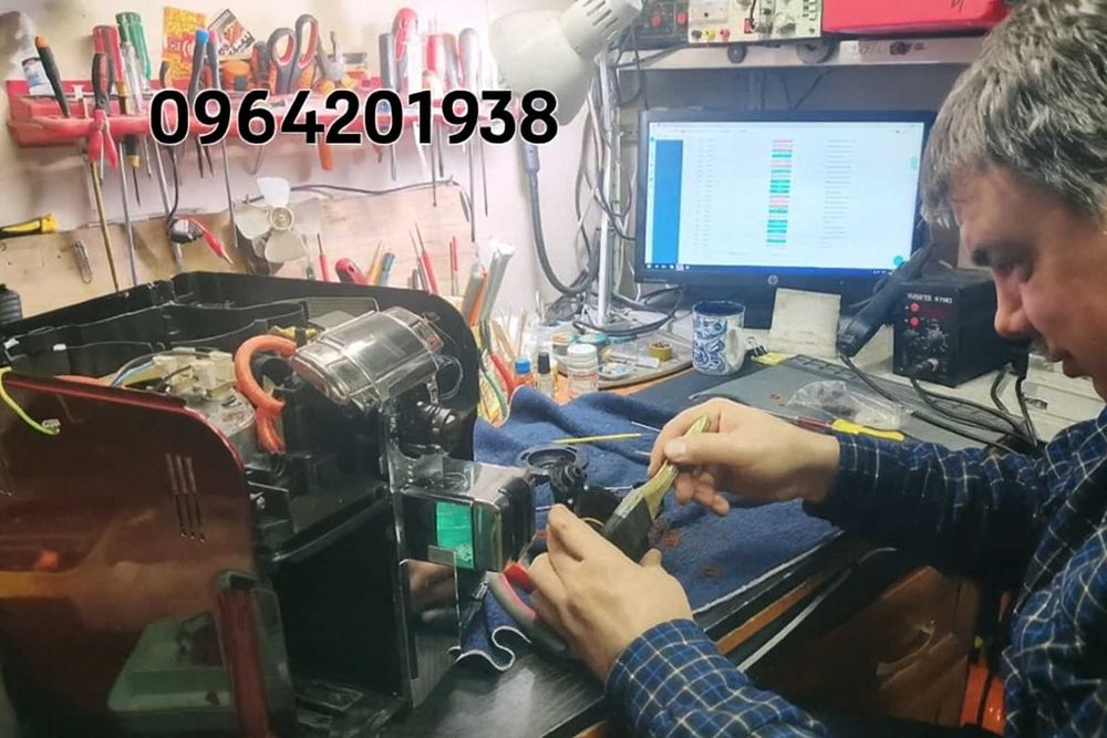 Ремонт кофемашин, микроволновок, мультиварок, пылесосов, UPS Эковлоу.