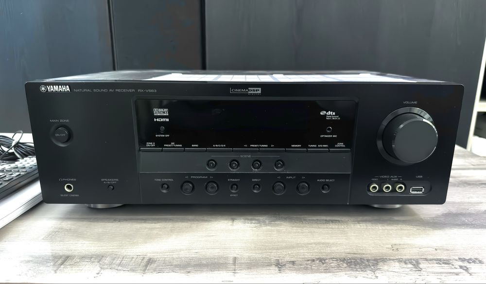 Yamaha RX-V563 Amplituner Kina Domowego 7.1