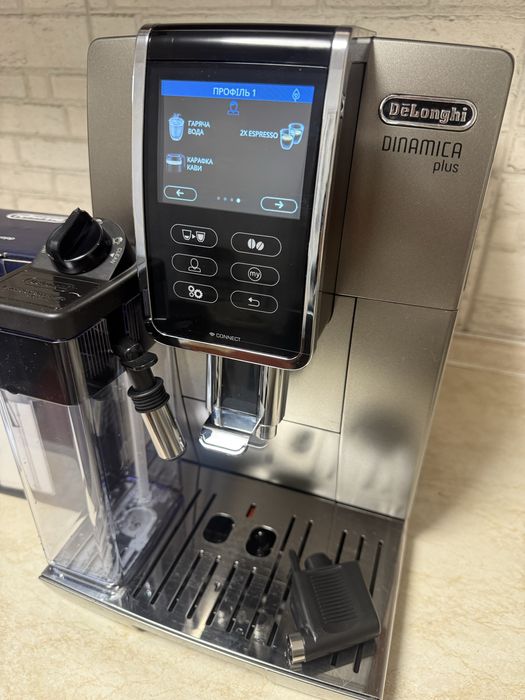 Кавомашина Delonghi Dinamica Plus ECAM 370.95T
