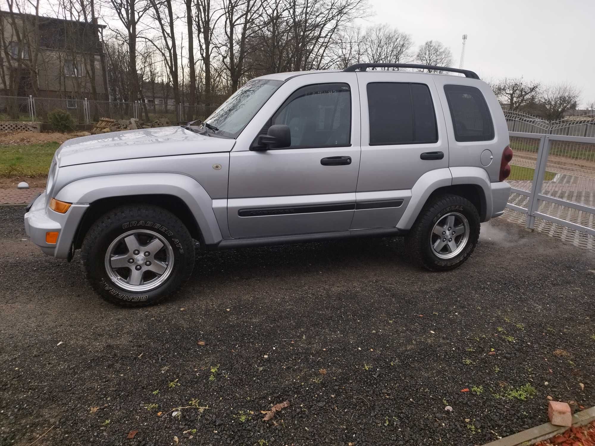 Jeep Cherokee (KJ) 2.8 CRD Klima