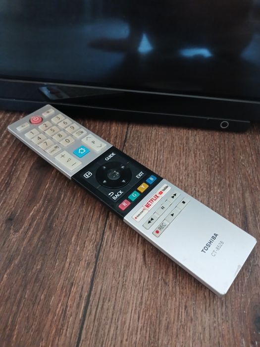 Смарт телевизор 32 дюйма