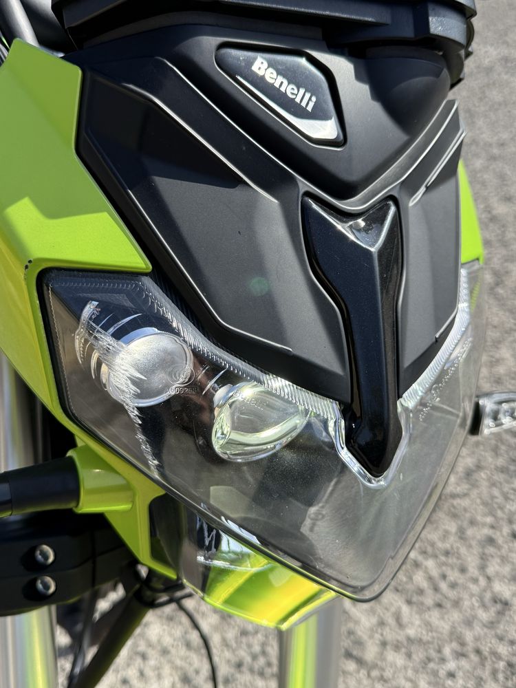 Benelli tnt 125cc