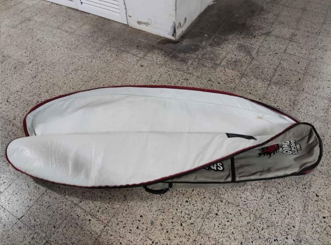 Vendo capa de prancha de surf, tamanho 7'6 da marca FCS