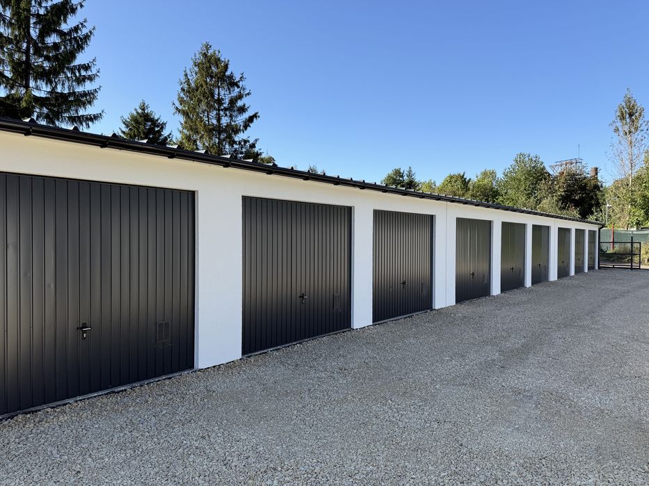 Nowy GARAŻ Ruda Śląska Norwida Ogrodzonie Monitoring