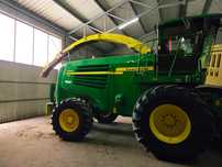 Świeżo Sprowadzona Sieczkarnia John Deere 7450, 2009 rok 2100H Orginał