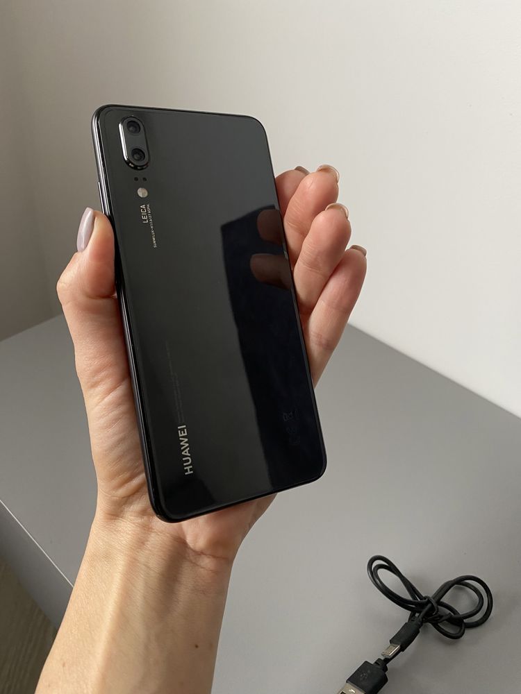 Продам телефон Huawei P60