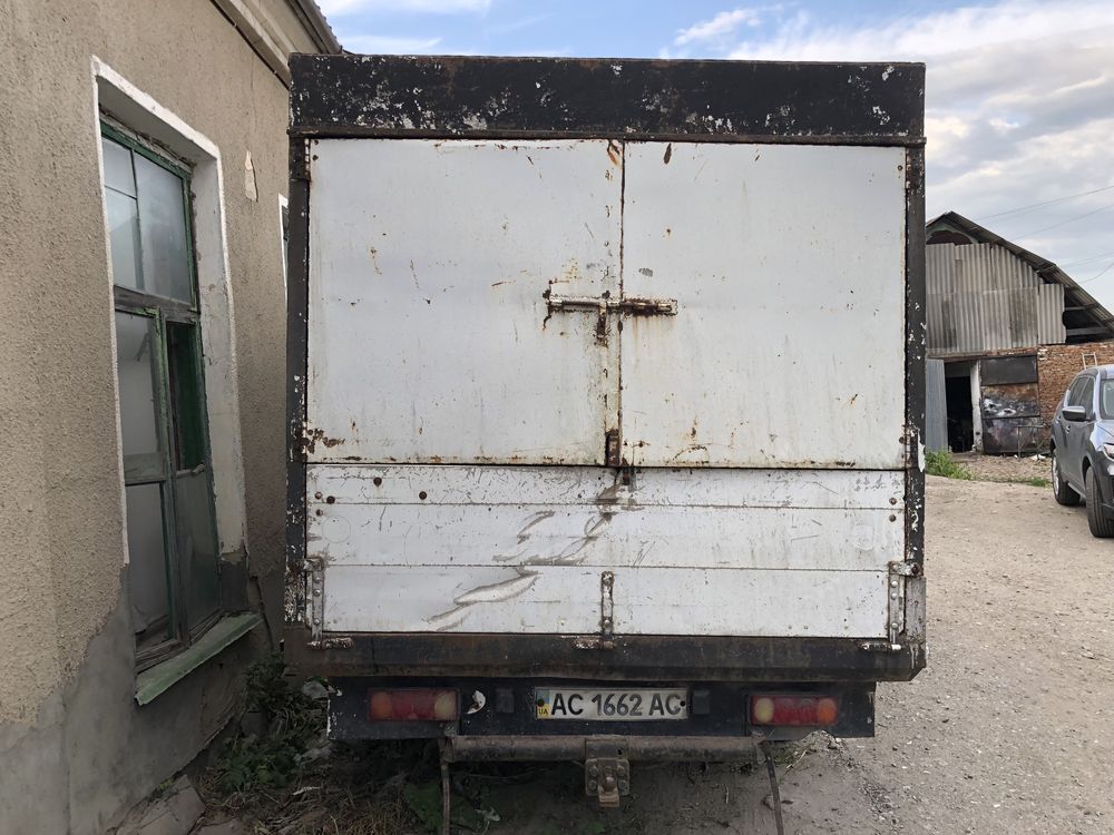 Ford Transit рамний