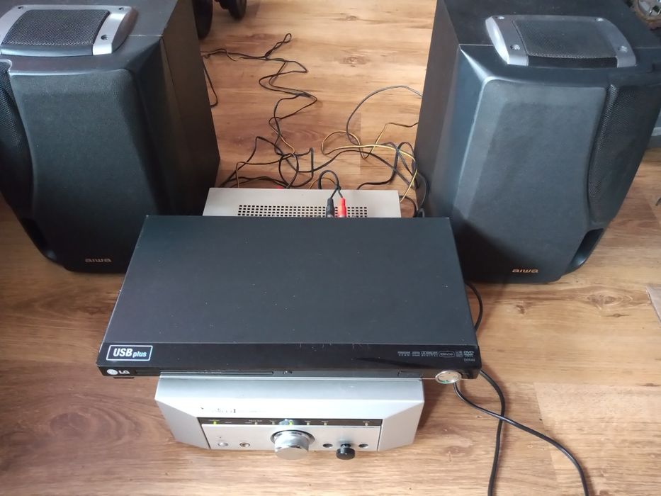 Zestaw audio stereo.