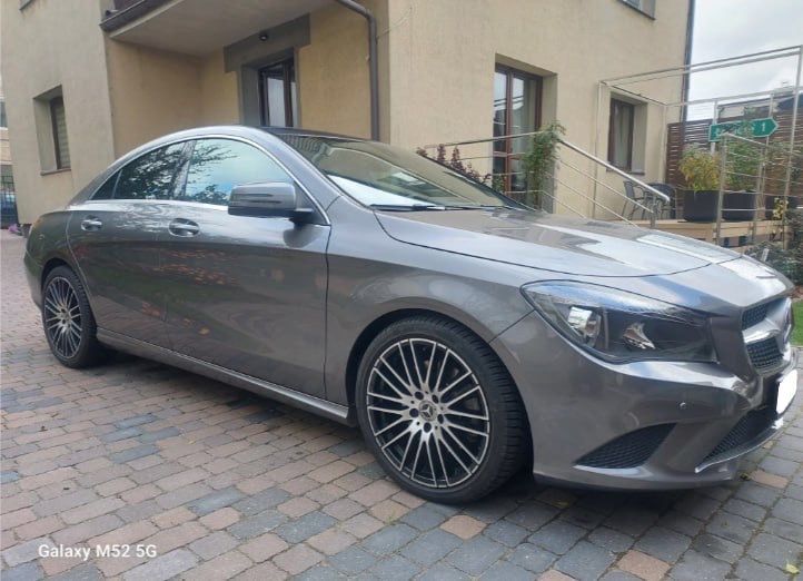 Mercedes-benz CLA 250 2016