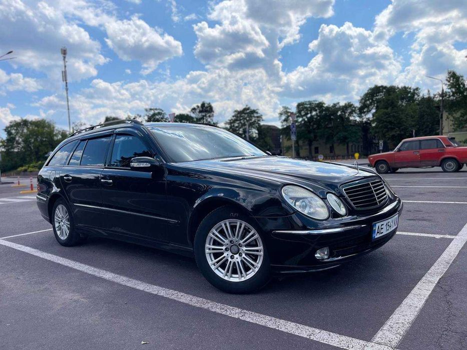 Mercedes-Benz E-Class 2003 S211