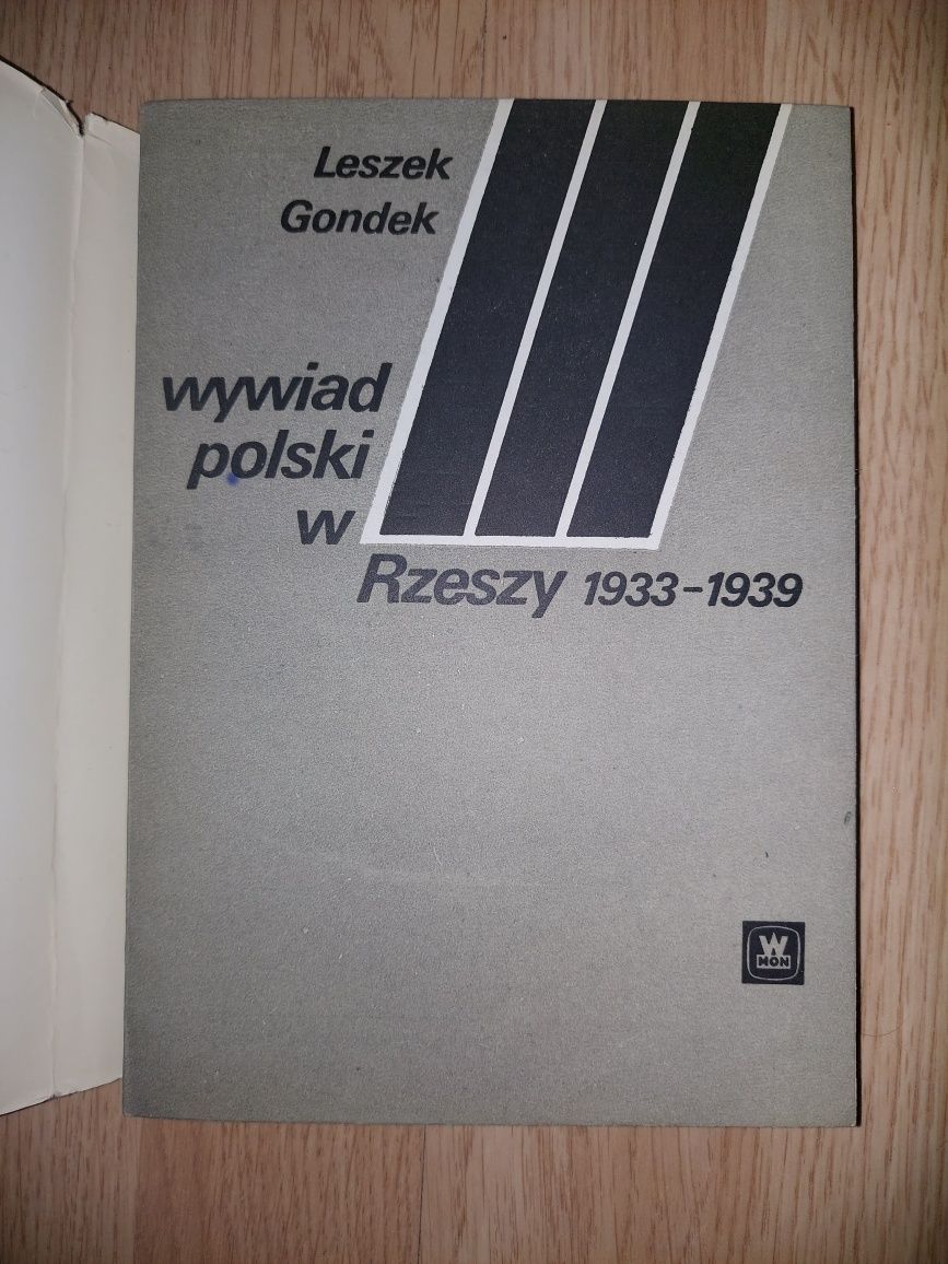Leszek Gondek Wywiad polski w III Rzeszy