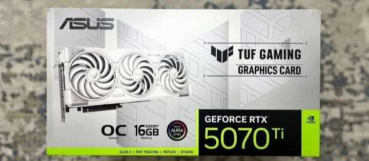 Відеокарта Asus RTX 5070 Ti TUF Gaming OC White