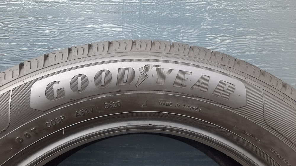 Goodyear 215/60 R17 C EfficientGrip Cargo 8 mm
