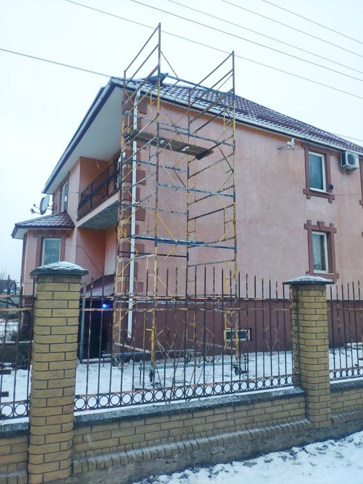 Вишка будівельна. Тура. Ліса