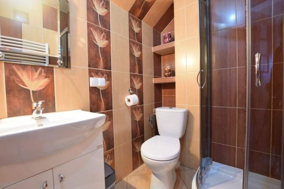 Wolne miejsca    300 m od dworca