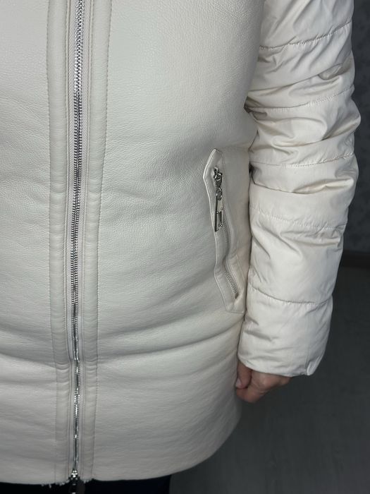 Пуховик в чудовому стані! Без дефектів!