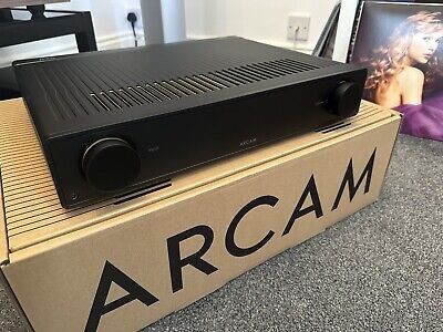 Стерео підсилювачі Arcam Radia A25/A15/A5