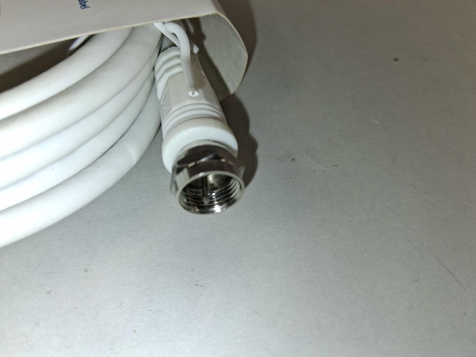 N104 Kabel Antenowy Satelitarny Hama F-Wtyk F-Wtyk 85dB 2,5m NOWY