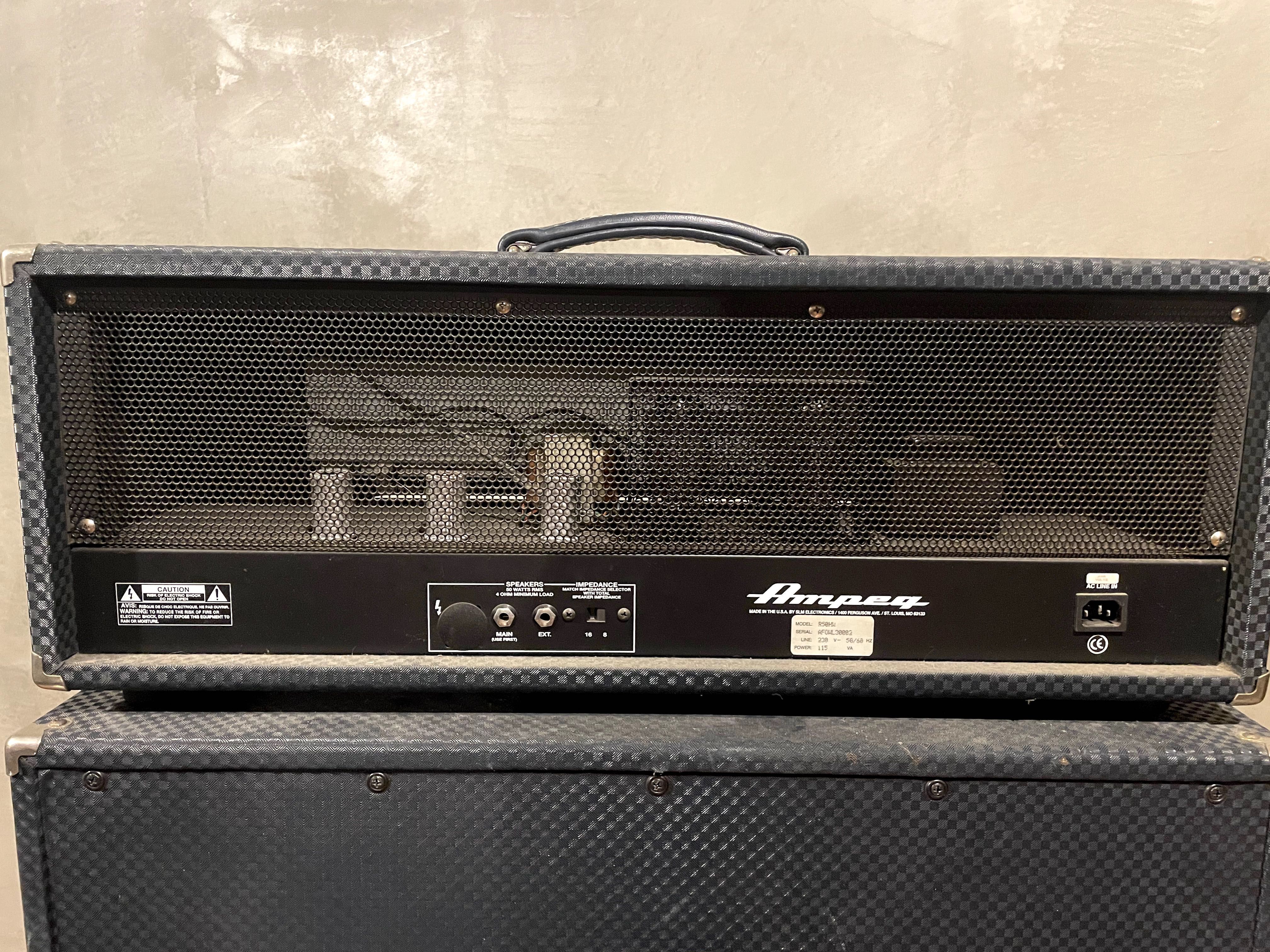 Ampeg - Coluna e Amplificador