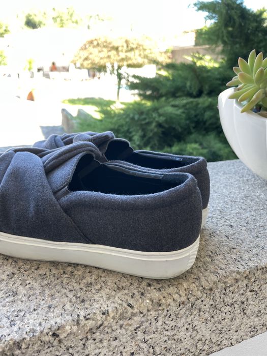 Sapatilhas Charles & Keith Tam40