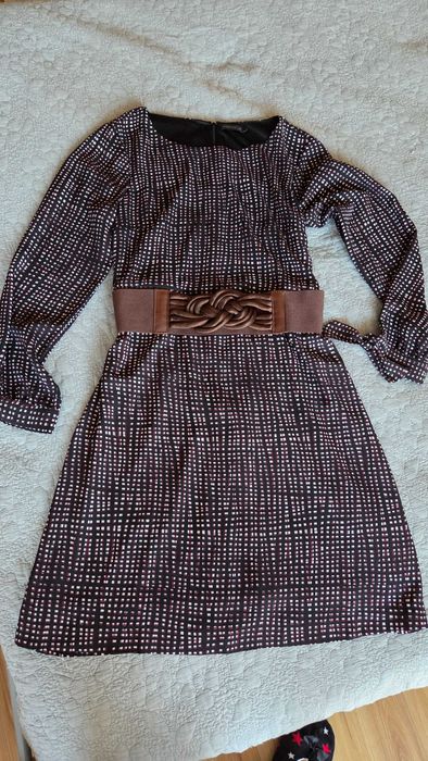 Ponadczasowa sukienka Stockh LM 40