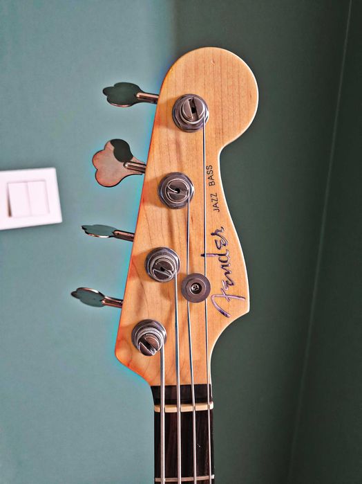Fender Jazz Bass Deluxe 2007