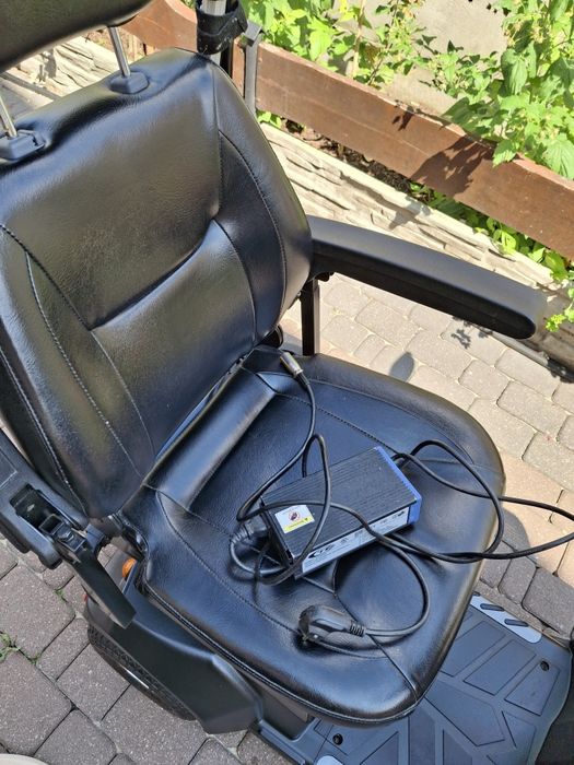 Elektryczny Wózek inwalidzki