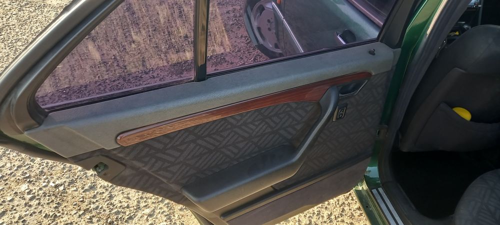 Продам Mercedes c200 w202