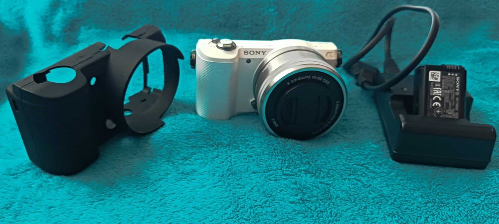 Camara SONY ALPHA 5000