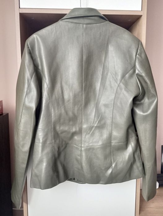 Skóra damska jak nowa