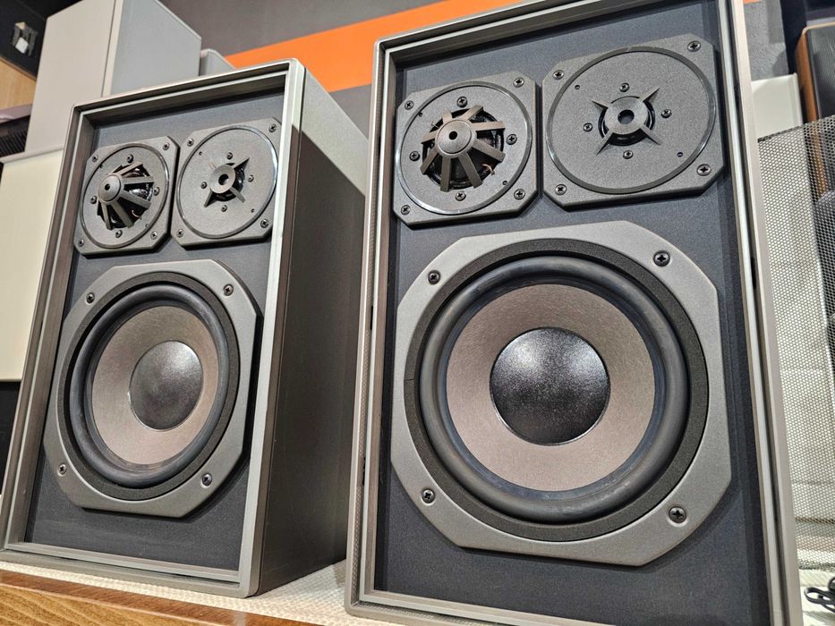 Німецька акустика Telefunken RL 1500 90W/150W