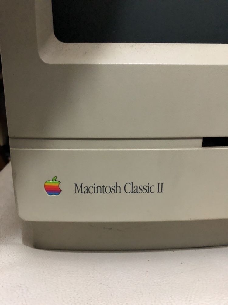 Mac Macintosh Classic 2