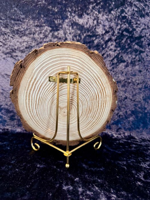 Cisne Sonhador na Água – Arte em Madeira Pintada à Mão