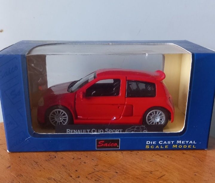 Renault clio sport escala 1:32