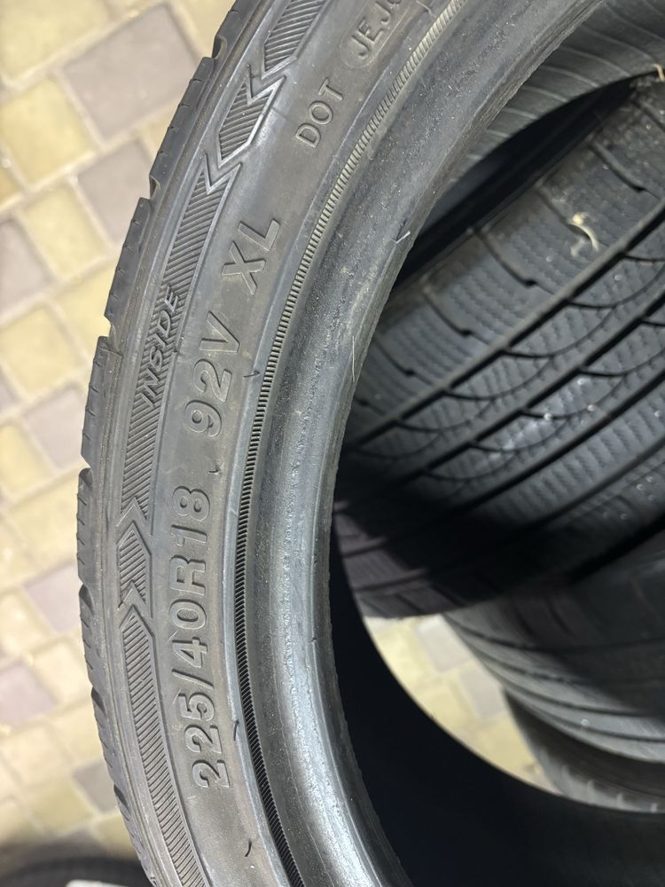 Шини зимові R18 225/40 4шт.(ціна за скат)2019рік
