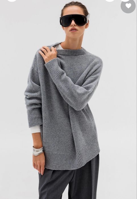 COS светр вовна розмір 36-38, s-m