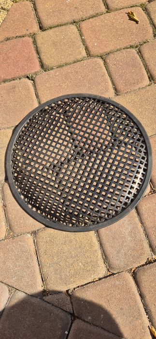 Zwrotnica wloty do głośnika terminale przyłączeniowe kratka osłona gło