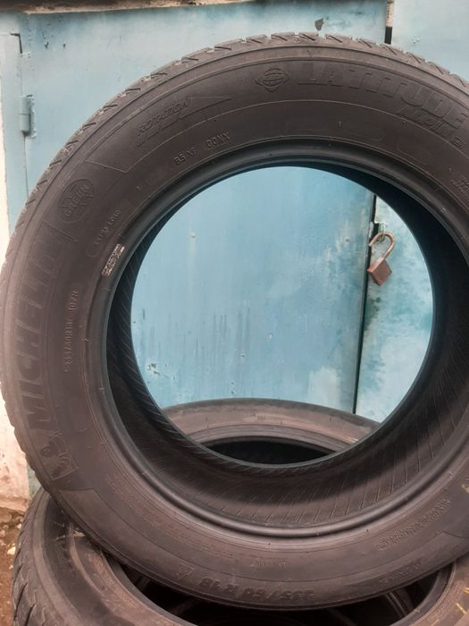 Зима. Шина MICHELIN LATITUDE Alpin 235/60 R18 107 H