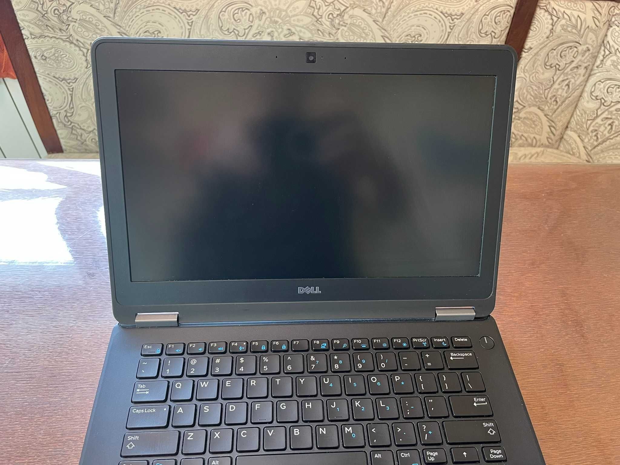 Ноутбук 12" HD Dell Latitude E7270 (i5-6300U/8Gb/SSD 128/Intel)