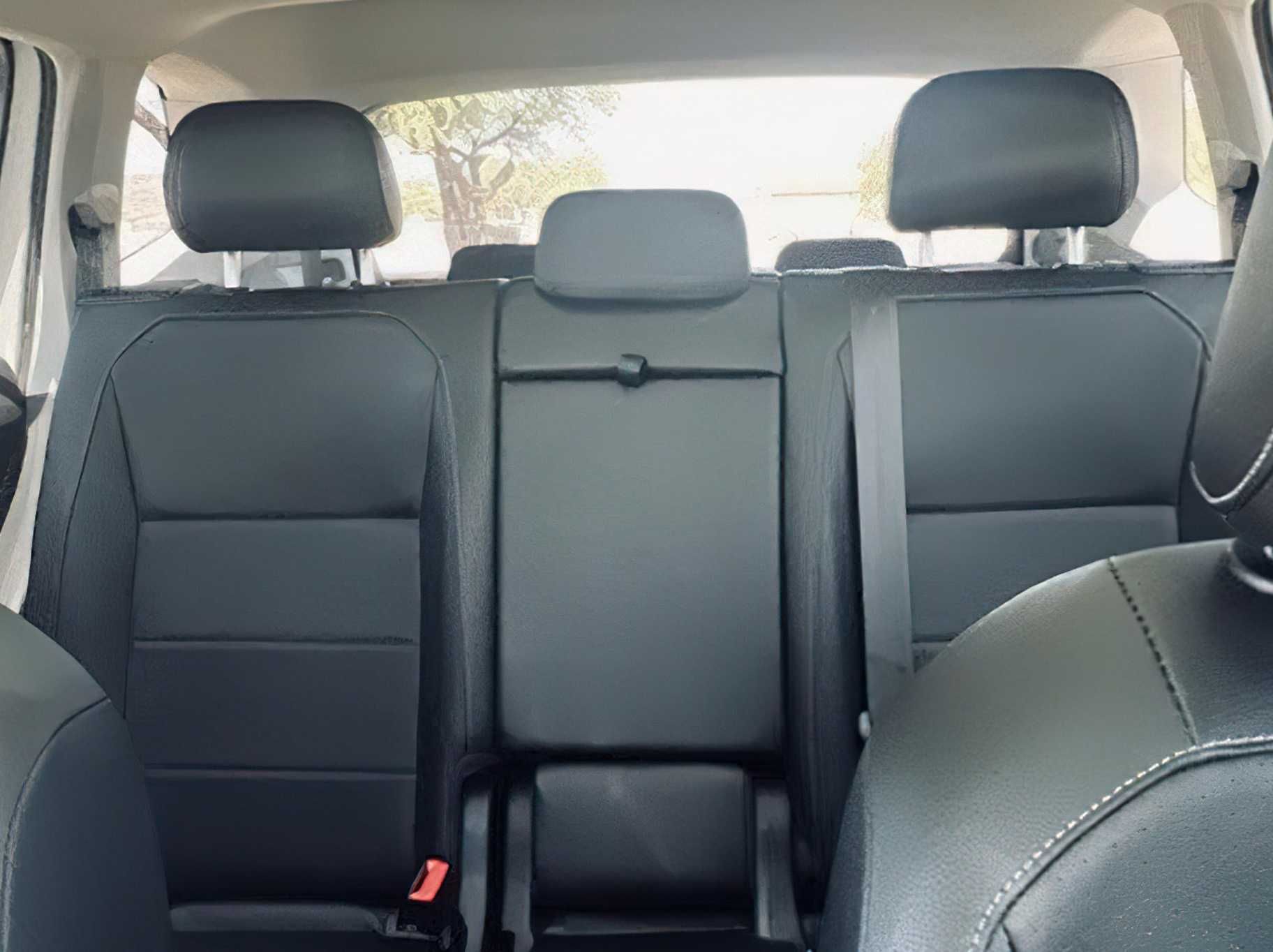 Volkswagen Tiguan TSI      2018