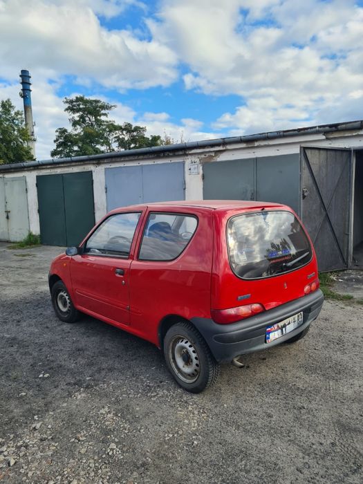 Fiat Seicento r. 2001 stan b. dobry
