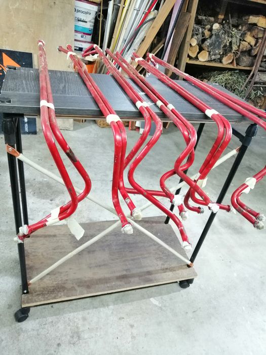 Doze tubos e Sete macacos hidráulicos