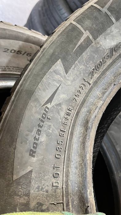 Пара зимової гуми Nexen 205/65/15 , 2022 року