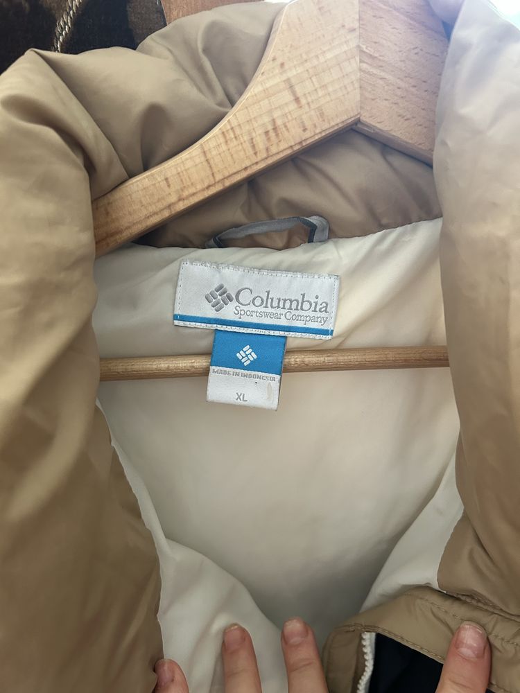 Kurtka puchowa prawie nowa columbia