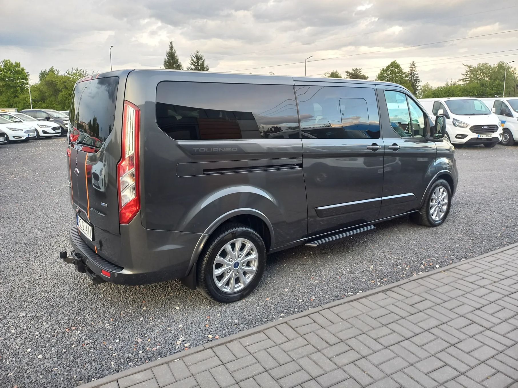 Ford Transit Custom Tourneo TITANIUM! 9-os!. Długi! Ledy! Kamera! Klima!