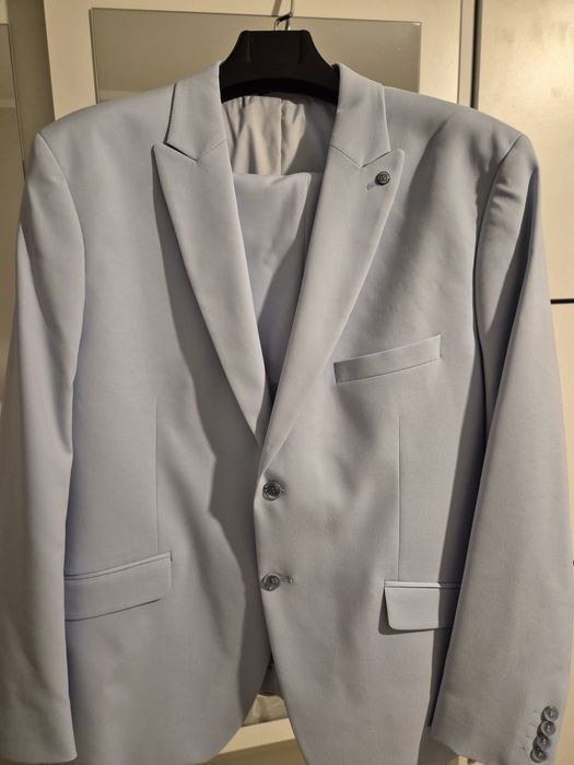 Garnitur ze spodniami