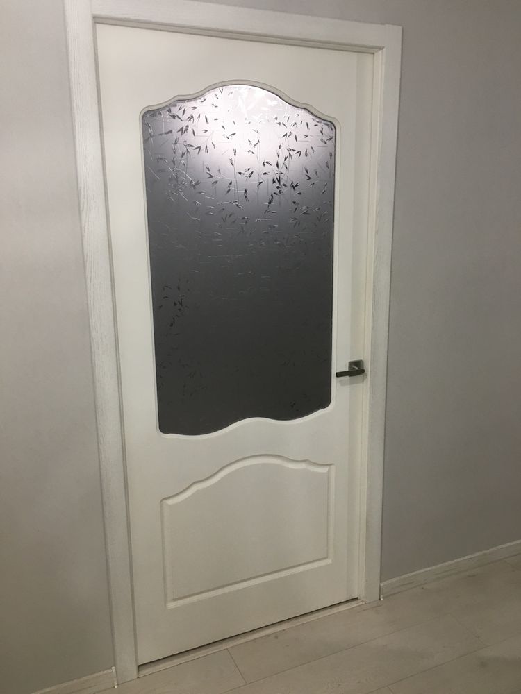 Двері шпоновані б/в полотно