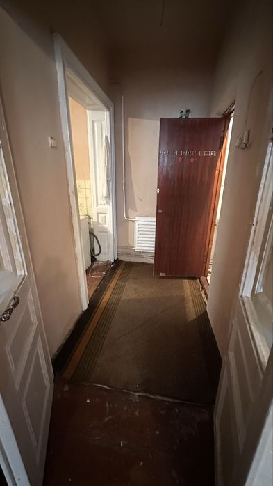 Продаж; квартира; приміщення; Чернівці; центр; фасад;