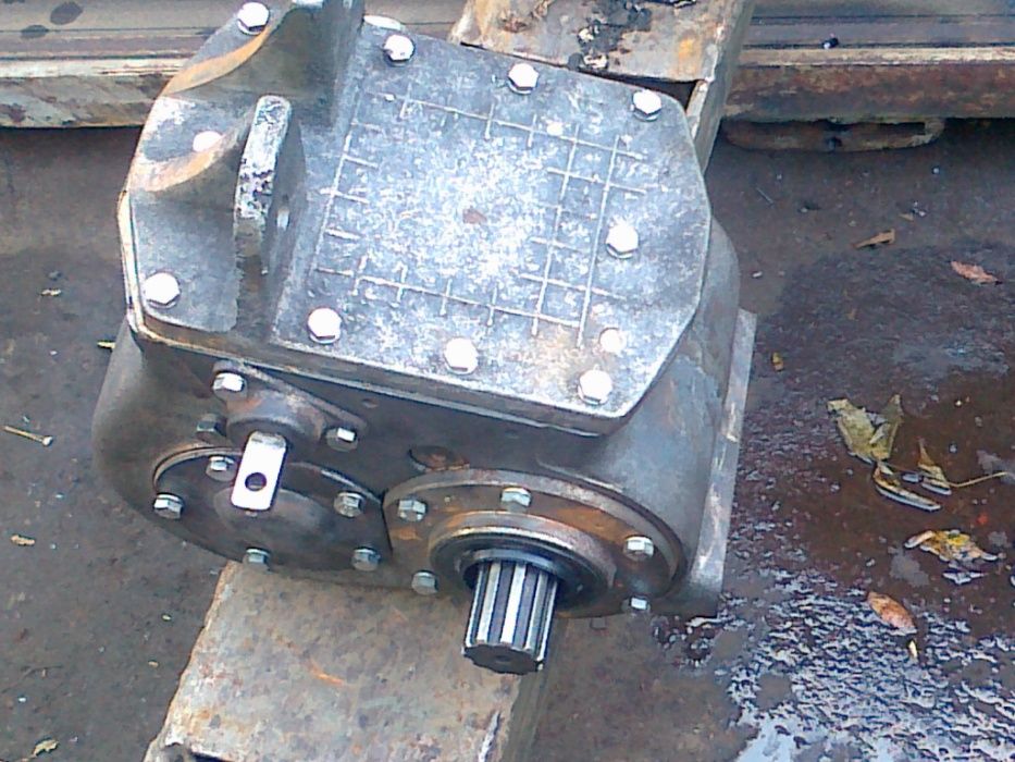 Перехідна плита до двигуна т40 до львівського погрузчика