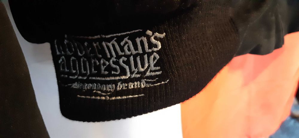 Kurtka Dobermans Aggressive zimowa z kapturem jak nowa